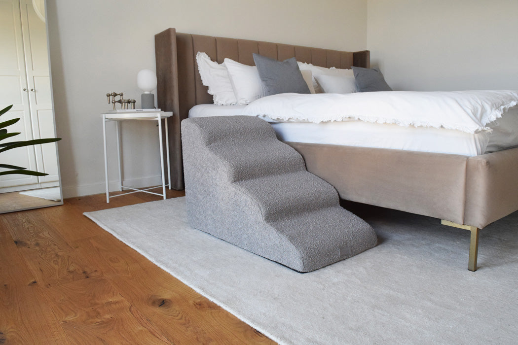 Hundetreppe MilkyWay – Orthopädische Treppe für Sofa & Bett